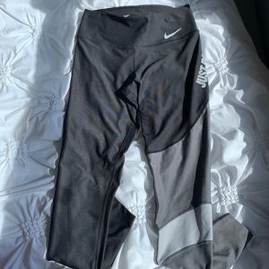 Nike Colorblock Leggings